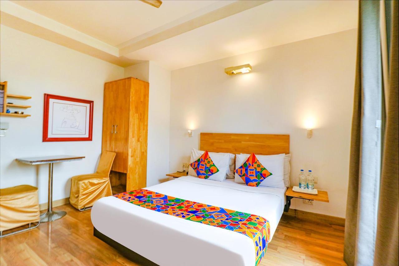 Fabhotel Majestic Jpm I New Delhi Exterior photo
