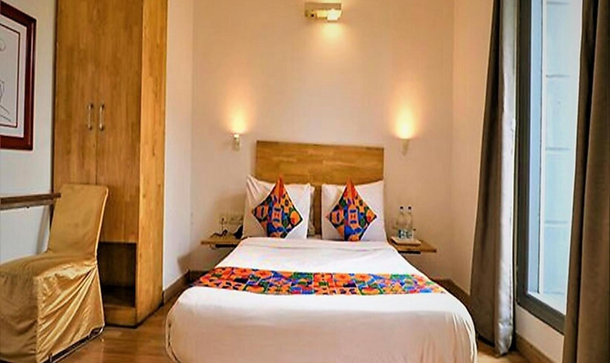 Fabhotel Majestic Jpm I New Delhi Exterior photo
